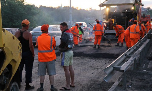 На ремонт кировских дорог из областного бюджета потратят более 180 миллионов рублей