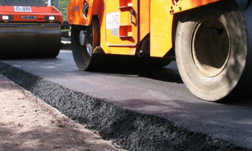 На ремонт дорог Кировской области в этом году выделят еще 156 миллионов рублей