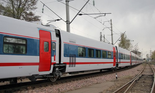 Ради кировчан изменили расписание скоростного поезда до Москвы: теперь до столицы можно добраться за 10 часов