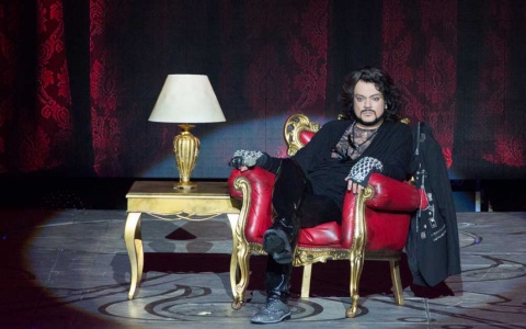 Некий Филипп Киркоров перечислил деньги на благоустройство Октябрьского сквера