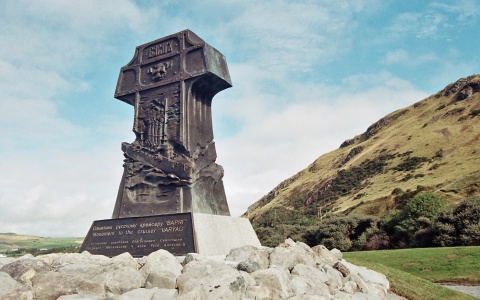 В Кировской области установят шотландскую версию памятника «Варяг»