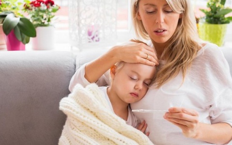 Вызов педиатра на дом по телефону 711-100 ежедневно