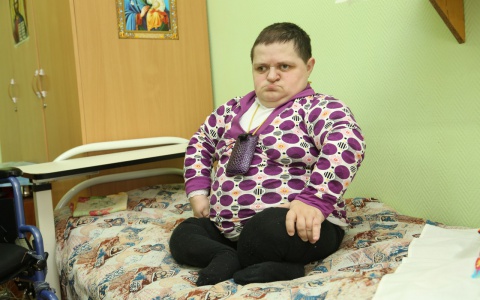 В Кировской области мать 12 лет держала дочь в сундуке: рассказы соседей