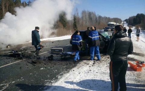 Очевидцы: "Первую помощь пострадавшим в ДТП под Орловом оказывал пьяный хирург"