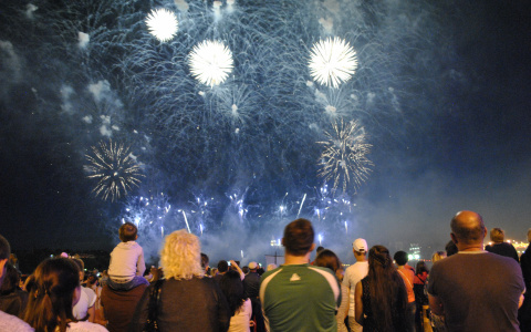 День Победы в Кирове: парад авто, флешмоб и салют