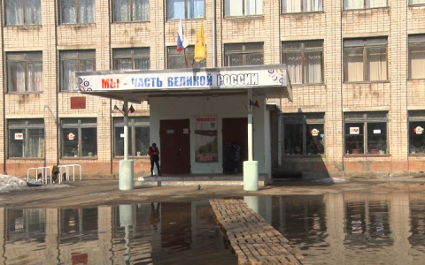 В администрации прокомментировали фото из Кирова, опубликованное в "Лепре" и "Лентаче"