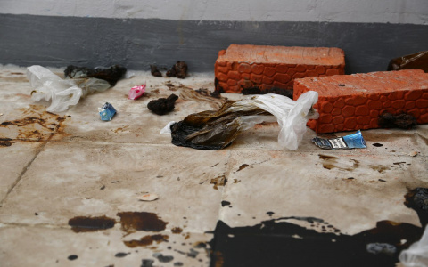 Очевидцы: "В Коминтерне в новостройке собираются  подростки-токсикоманы"