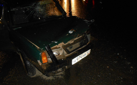 В Кирове в лобовом столкновении пострадали три человека