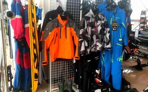 Огромная распродажа экипировки мотосалоне POLARIS! Скидка 25 процентов!