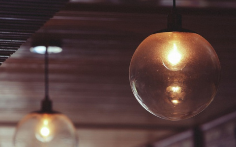 Электричество отключат в нескольких домах Кирова