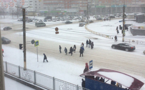 САХ не справился с  уборкой центральных улиц Кирова