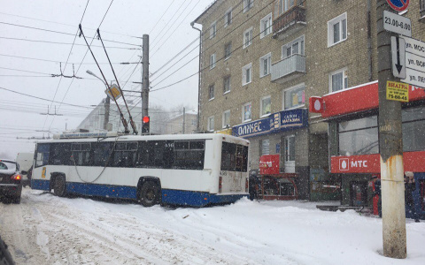 За прошедшие сутки в Кирове произошло 88 аварий