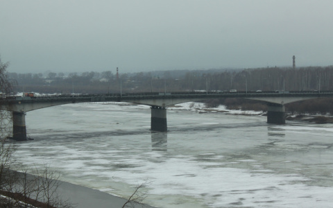 Известно, на сколько повысится уровень воды в Вятке после апрельского снегопада