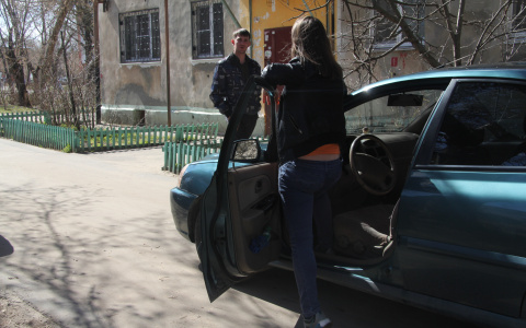 В Кирово-Чепецке клиент избил женщину-таксиста