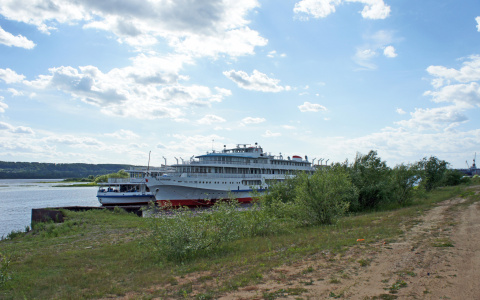 Теплоход "Василий Чапаев" снова прибудет в Киров
