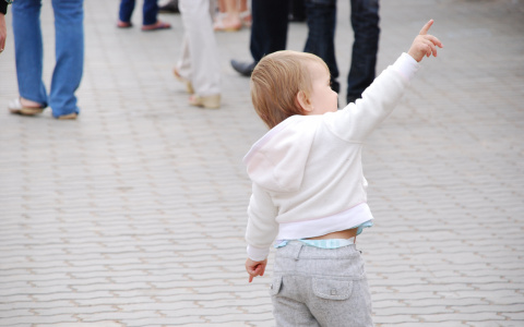 Владимир Путин подписал закон о запрете называть детей странными именами