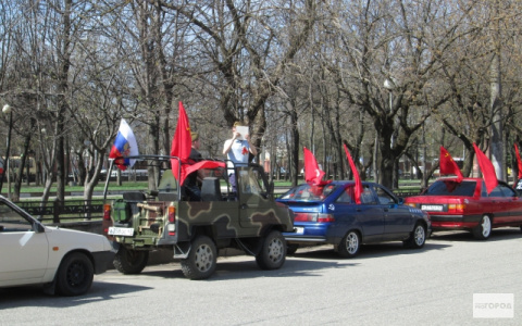 В Кирове стартовал автопробег в честь Дня Победы