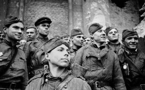 Кировчане рассказали о своих родных на войне: плен, смерть однополчан и подвиги