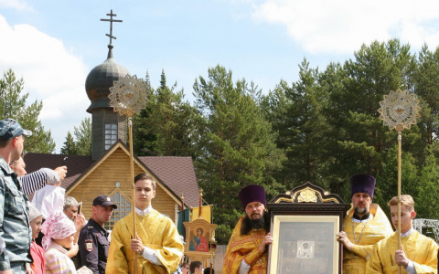 К приезду патриарха Кирилла в Великорецком отремонтируют часовню