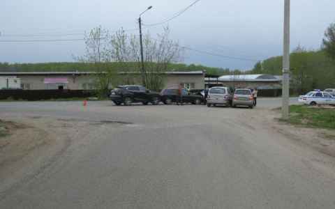 Массовое ДТП в Кирове: на улице Потребкооперации столкнулись пять машин