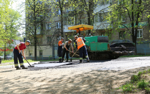 Глава администрации Кирова потребовал от дорожников забыть слово "октябрь"