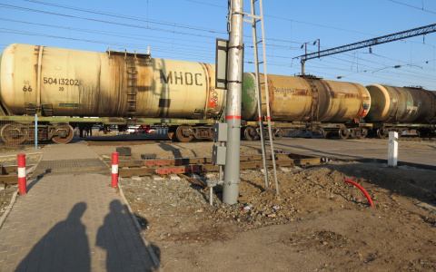 25-летний кировчанин подпилил рельсы и чуть не пустил поезд под откос