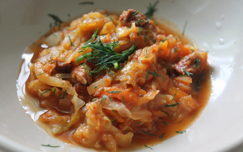 Готовим в мультиварке: бигус