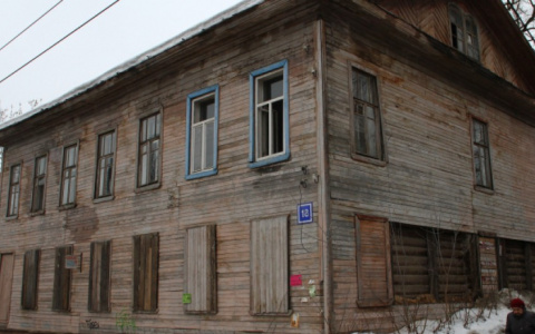 Кировская область вошла в десятку худших регионов по доле ветхого жилья