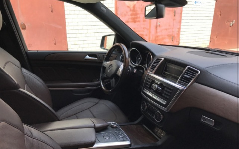 13 фото дорогих автомобилей в Кирове, которые выставлены на продажу