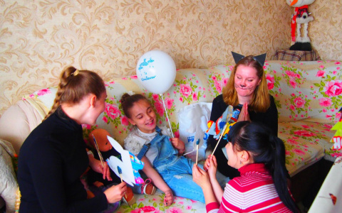 19 кировских семей получили книги и подарки в рамках благотворительной акции