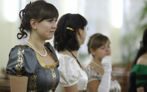 В Кирове собираются открыть институт благородных девиц