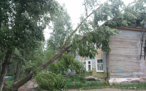 МЧС объявило метеопредупреждение в Кирове