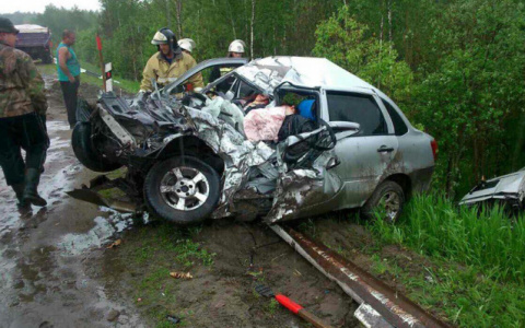 Шесть детей остались без мам после трагедии на трассе Нижний Новгород - Киров