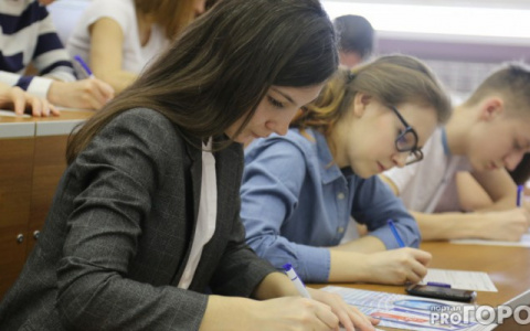 Обучение в кировском вузе обойдется в среднем в 100 тысяч  рублей