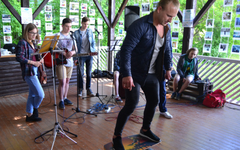 Киров — город красивых людей: в Александровском саду наградили победителей в номинациях