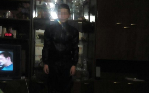 Друзья пытались спасти мальчика, на которого упало бревно в Даровском