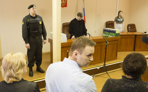 Суд повторно рассмотрит иск о взыскании по делу "Кировлеса" 16 000 000 рублей