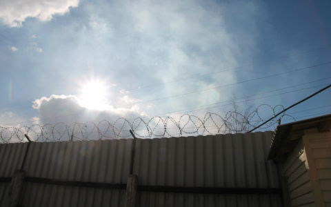 В Кировской области осужденный сбежал из колонии