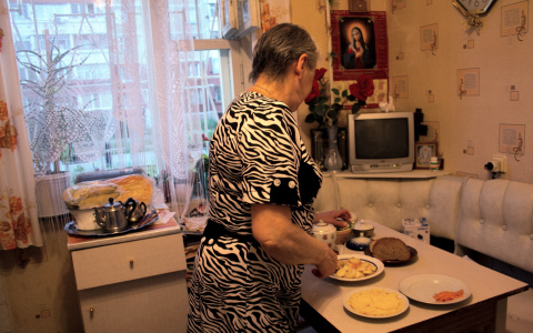 В Кировской области женщина отсудила 200 тысяч у компании за плохую мебель