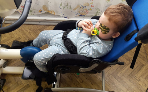 Ребенку, зараженному менингитом, анонимный доброжелатель трижды перевел 100000