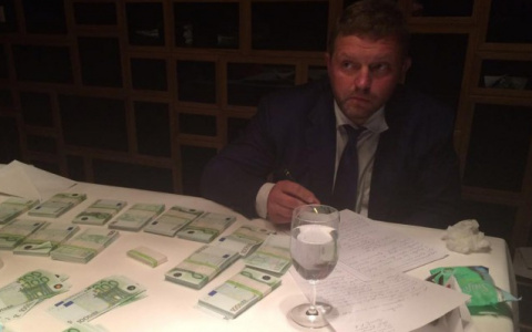 Закончено расследование дела о взятке Никите Белых