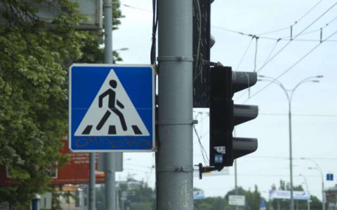 "Непонятный" светофор на улице Попова работает в новом режиме