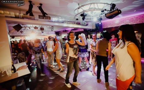 Вечеринка MidSummer: розыгрыш iPhone 7, модный показ и кулинарное шоу