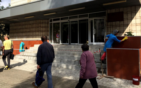 Мытье улиц и «заваренные» люки: как в Кирове готовятся в приезду президента