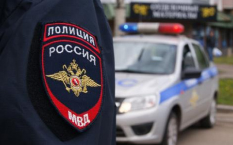 В Кирове мужчина напал на женщину с двухлетним ребенком на глазах прохожих