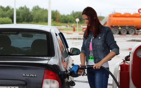 Мошенники обманули кировскую АЗС : стали известны подробности