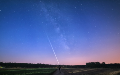 Кировчан приглашают посмотреть на звездопад и объекты далекого космоса