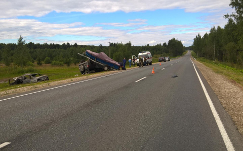 В Кировской области в автомобиле сгорела семейная пара