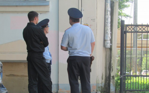 Кировский полицейский задержан по подозрению в мошенничестве