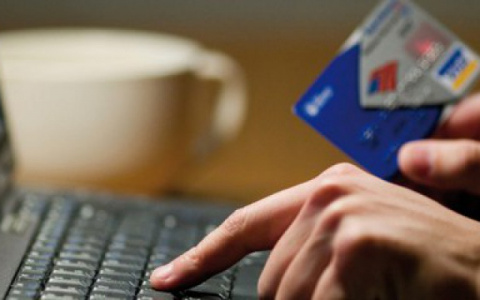 Житель Подосиновца отдал 129 тысяч мошенникам, пытаясь купить биткоины